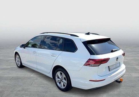 Volkswagen Golf, 2023