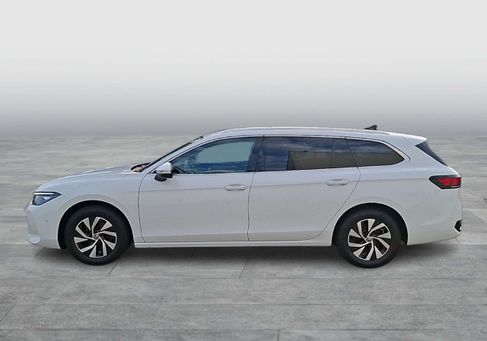 Volkswagen Passat Variant, 2024 2