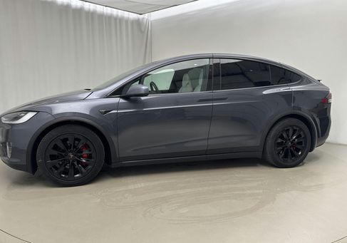 Tesla Model X, 2019