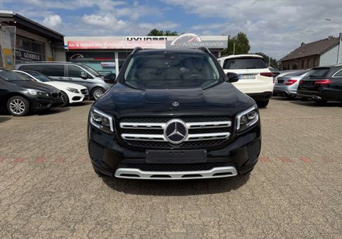 Mercedes-Benz GLB 200, 2023