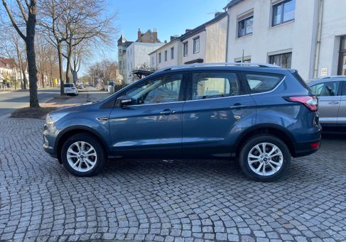 Ford Kuga, 2019