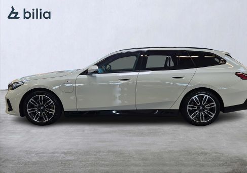 BMW 530, 2025