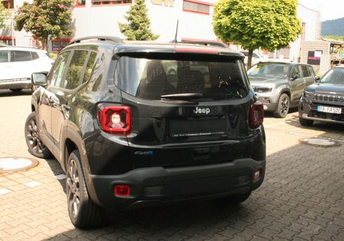 Jeep Renegade, 2023 3