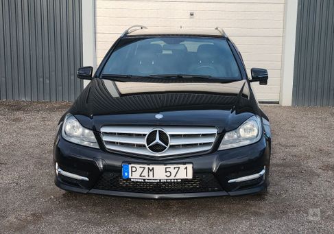 Mercedes-Benz C 220, 2012