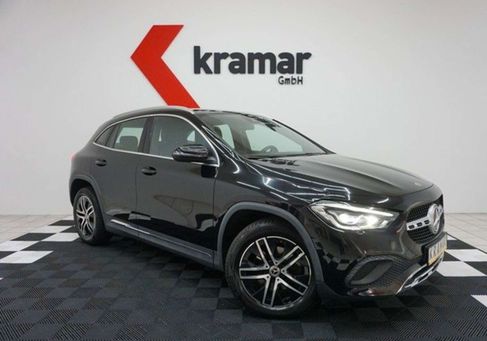Mercedes-Benz GLA 220, 2021