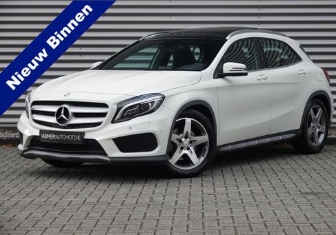 Mercedes-Benz GLA 250, 2015