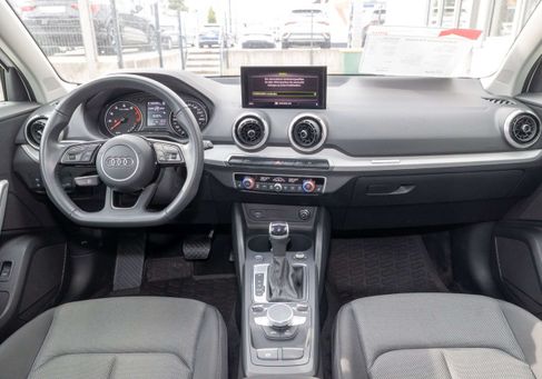 Audi Q2, 2022 2