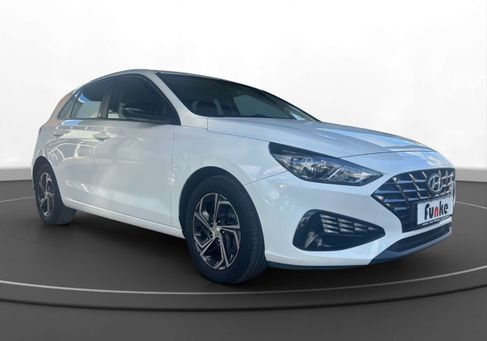 Hyundai i30, 2022 2
