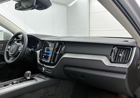 Volvo XC60, 2024 3