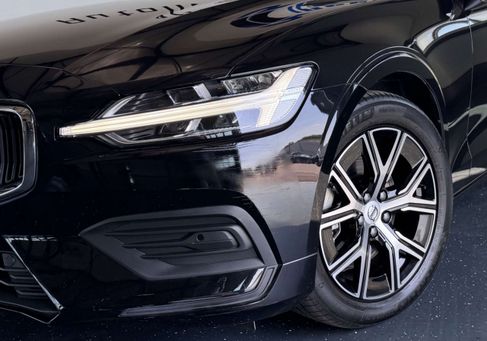 Volvo V60, 2025