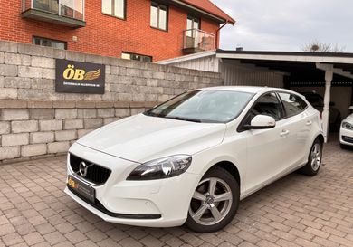 Volvo V40, 2018