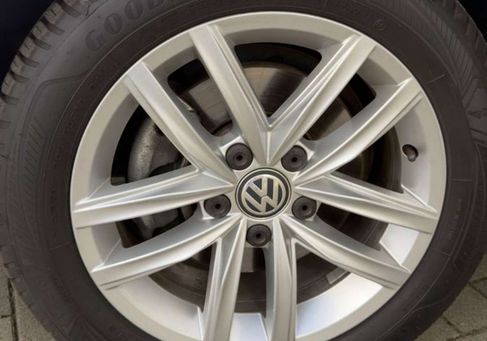 Volkswagen Golf, 2018 3
