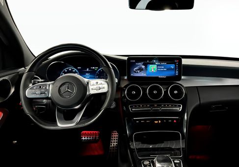 Mercedes-Benz C 300, 2021
