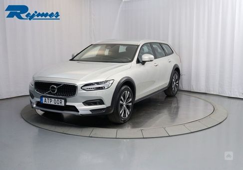 Volvo V90 Cross Country, 2022