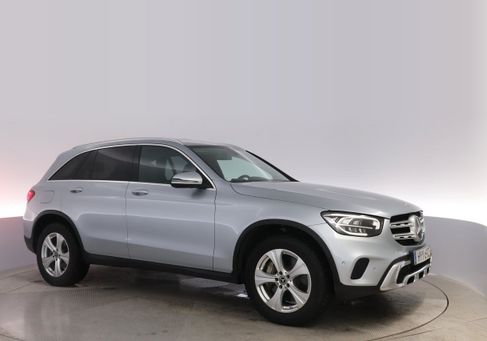 Mercedes-Benz GLC 300, 2022