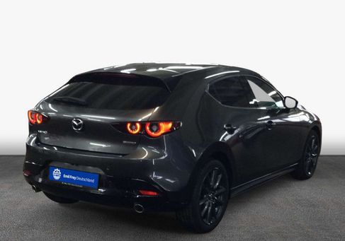Mazda 3, 2025