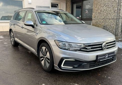 Volkswagen Passat Variant, 2020