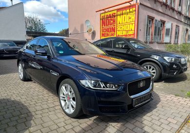 Jaguar XE, 2017
