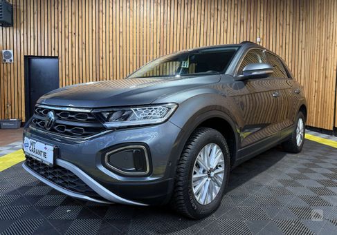 Volkswagen T-Roc, 2023