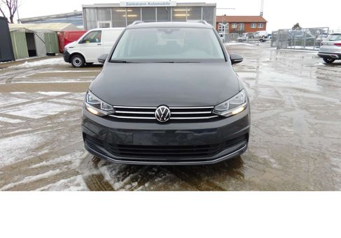 Volkswagen Touran, 2021