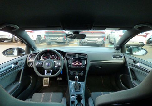 Volkswagen Golf, 2017