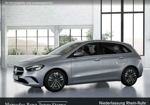 Mercedes-Benz B 200, 2026