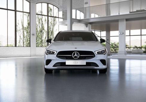 Mercedes-Benz CLA 220, 2020