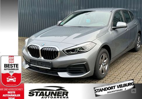 BMW 118, 2023