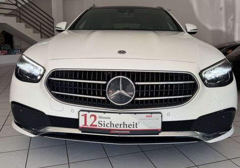 Mercedes-Benz E 220, 2022 2
