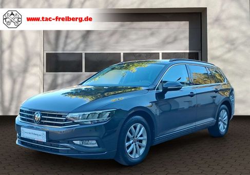 Volkswagen Passat Variant, 2023 3
