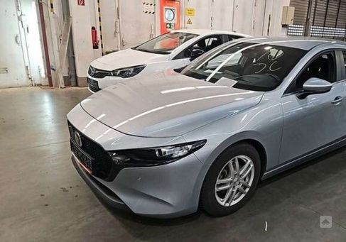 Mazda 3, 2019