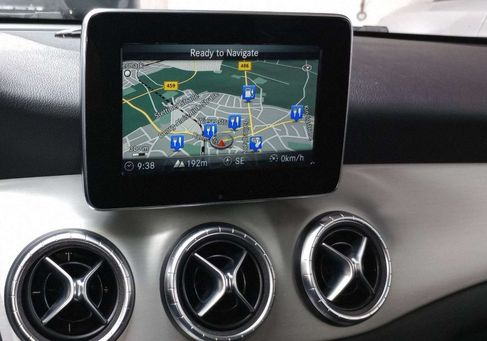 Mercedes-Benz CLA 200, 2019 3