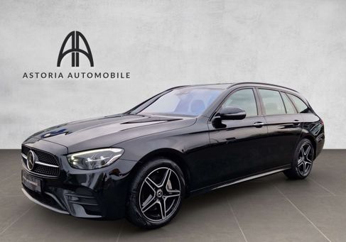 Mercedes-Benz E 300, 2022