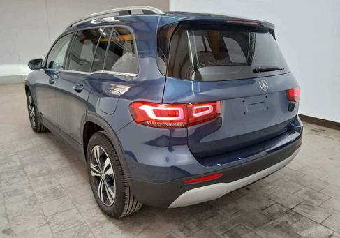 Mercedes-Benz GLB 200, 2023