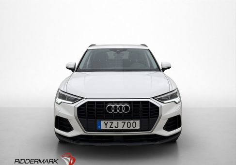 Audi Q3, 2023
