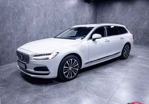 Volvo V90, 2023
