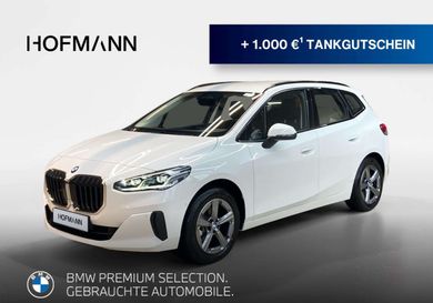 BMW 220, 2025