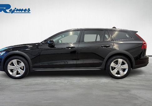 Volvo V60 Cross Country, 2020