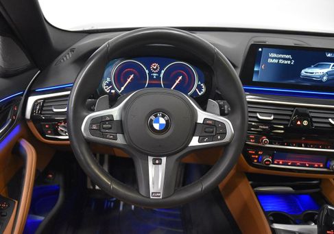 BMW 530, 2018