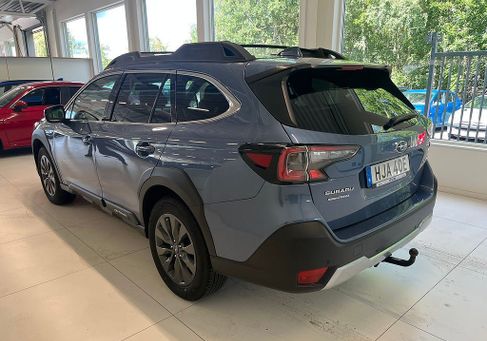 Subaru OUTBACK, 2023