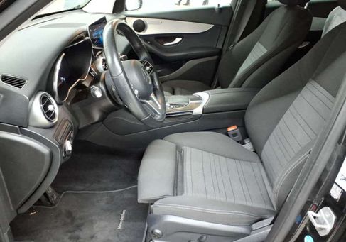 Mercedes-Benz GLC 200, 2020