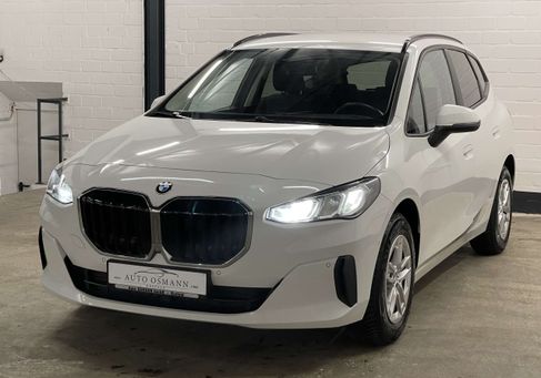BMW 218, 2023