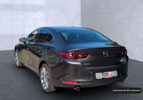 Mazda 3, 2025
