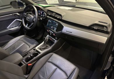 Audi Q3, 2022