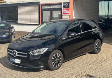 Mercedes-Benz B 180, 2021