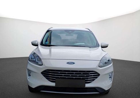 Ford Kuga, 2021