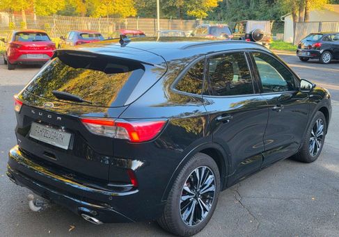 Ford Kuga, 2020 3