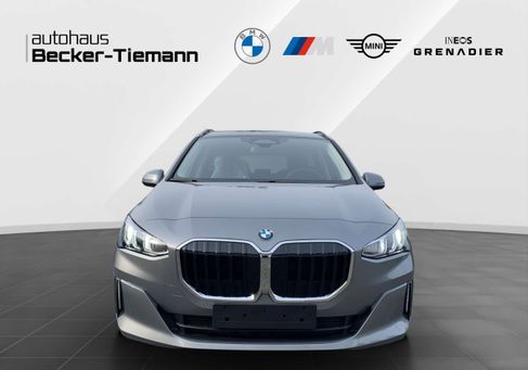 BMW 216, 2026
