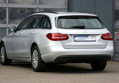 Mercedes-Benz C 200, 2021