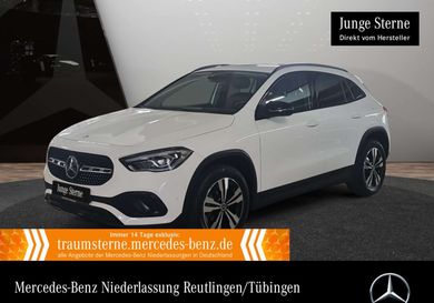 Mercedes-Benz GLA 200, 2023